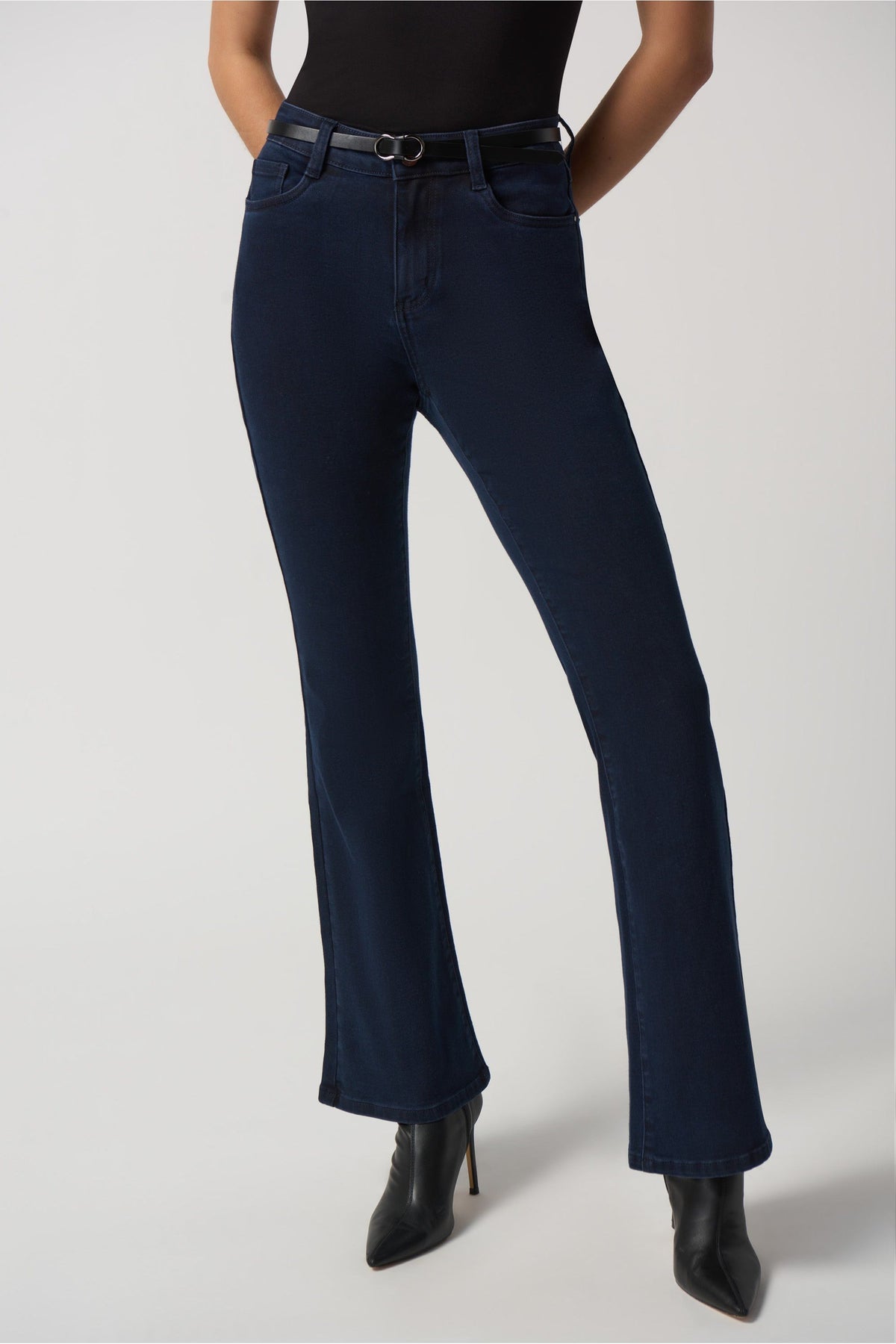 Jeans – Close To You Boutique