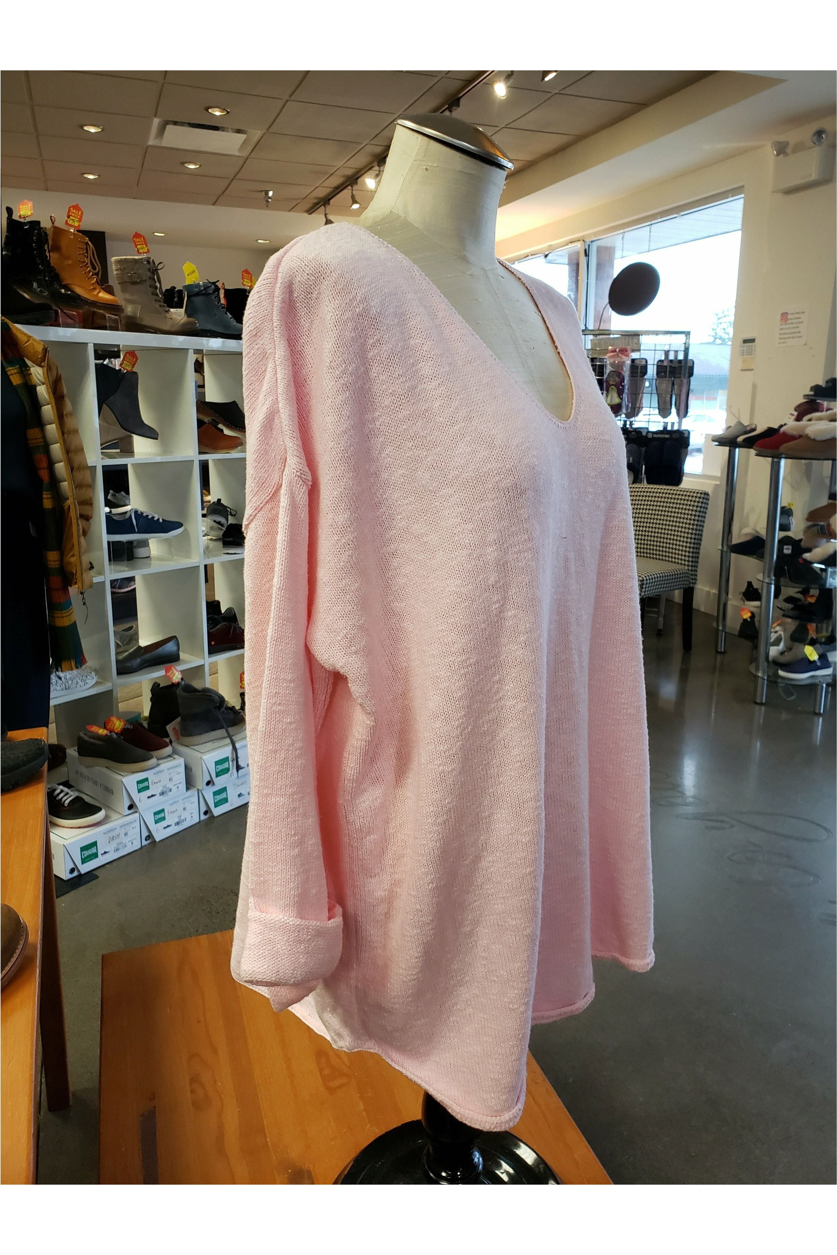 Boutique hotsell sweater sale