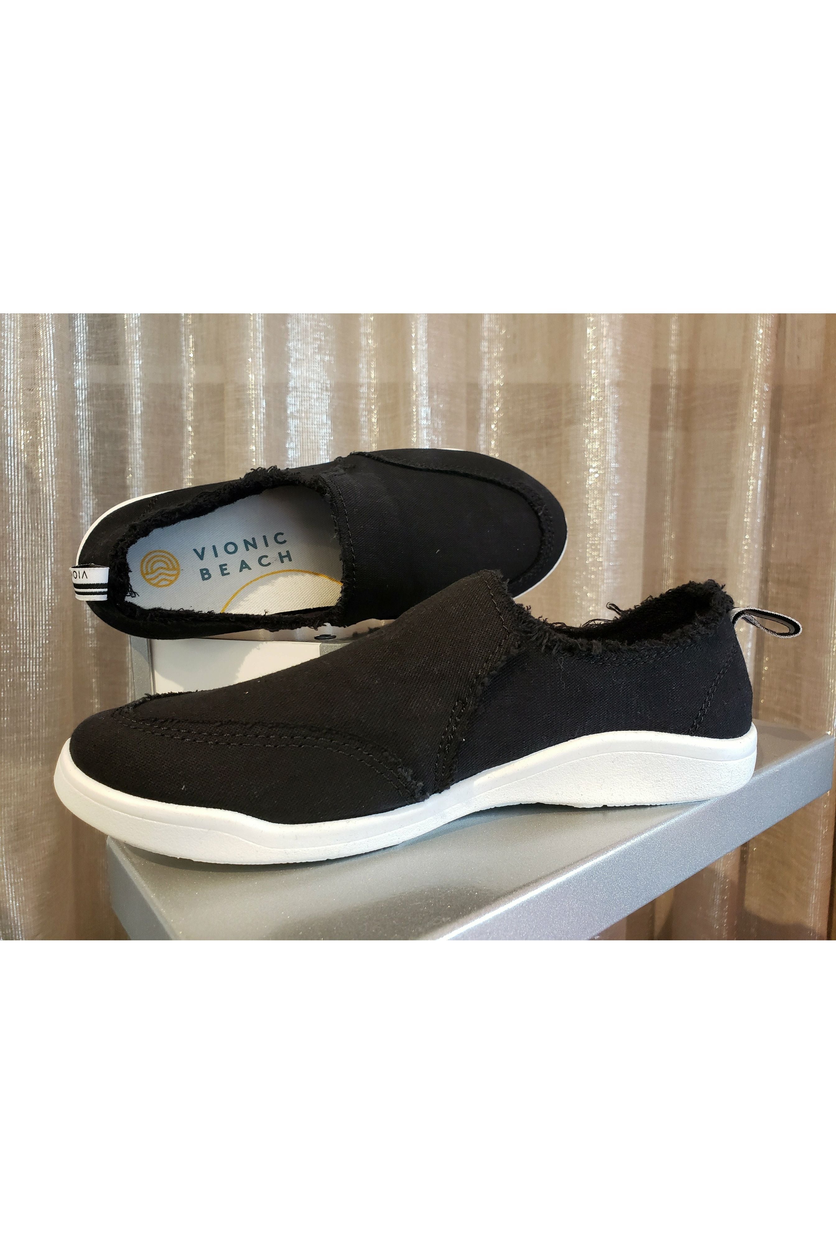 Vionic black 2024 slip on