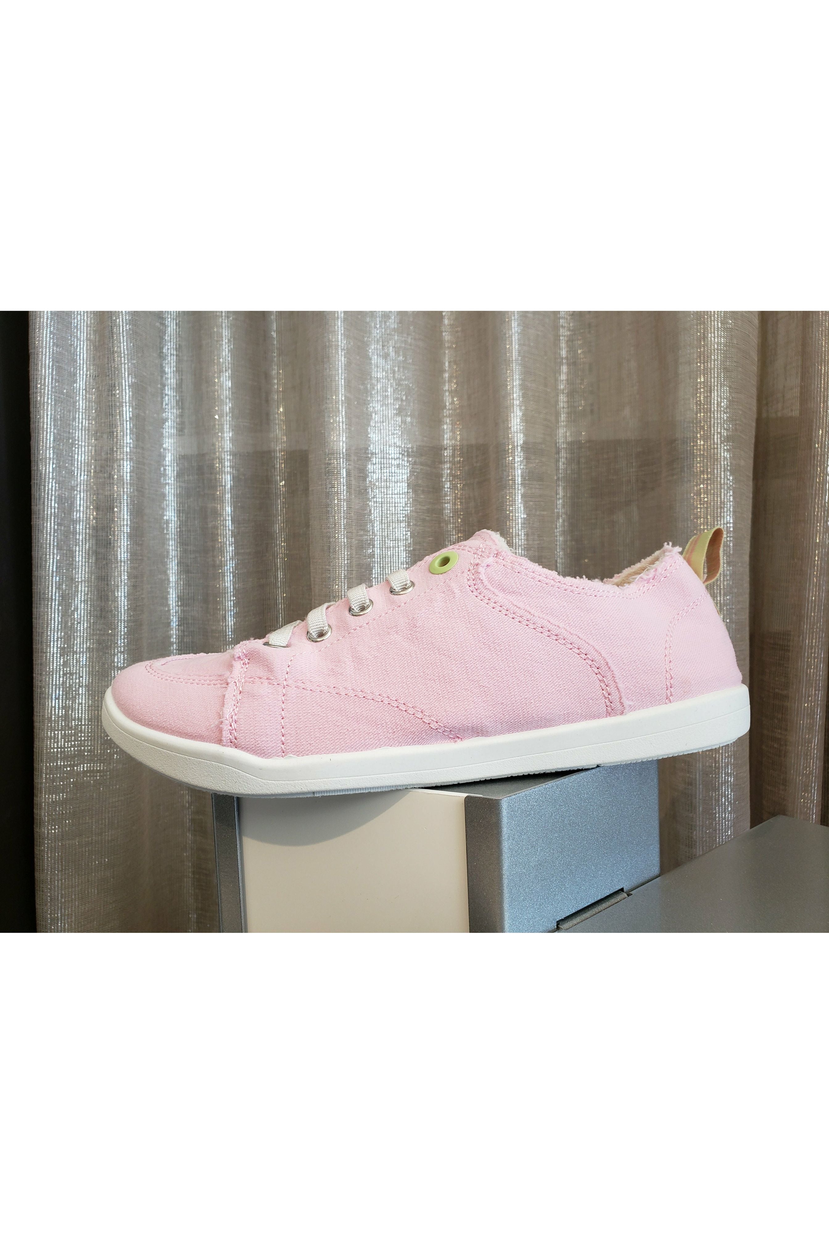 Vionic sneakers on on sale sale